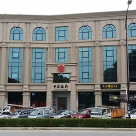 0803 Family Suites Bukit Indah Tvbox Wifi Games Toy Johor Bahru Exterior photo