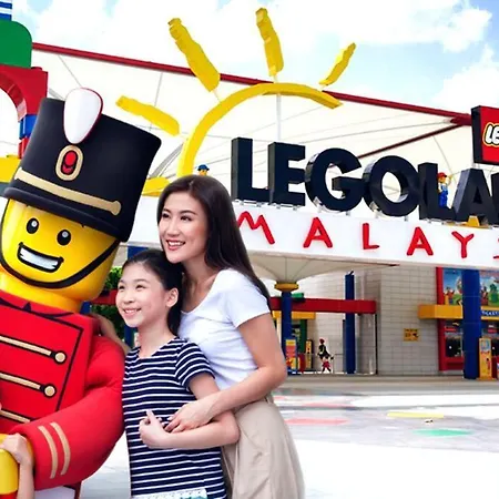 0803 Family Suites Bukit Indah Tvbox Wifi Games Toy Johor Bahru Exterior photo