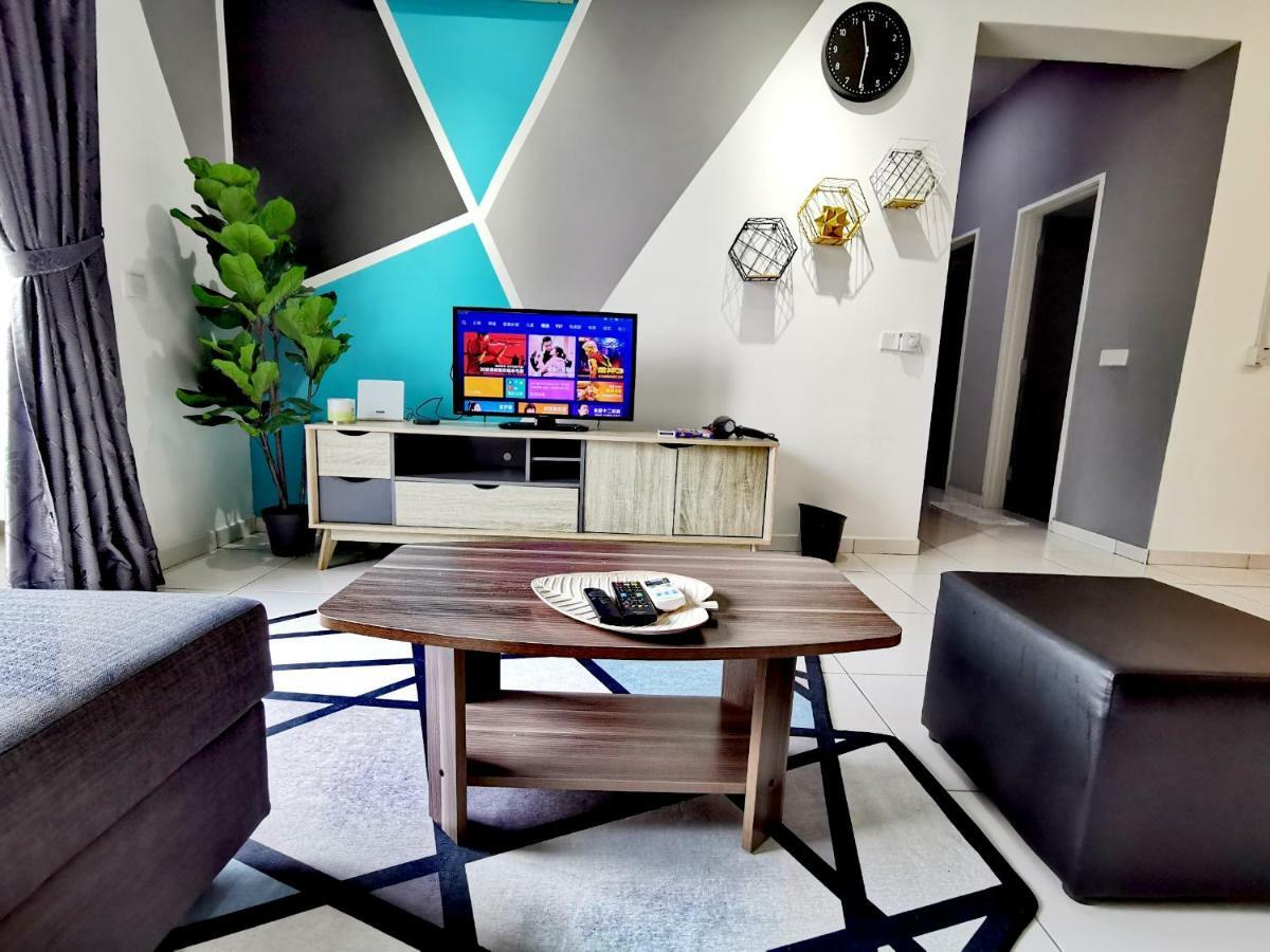 Apartment 0803 Family Bukit Indah Tvbox Wifi Games Toy Johor Bahru